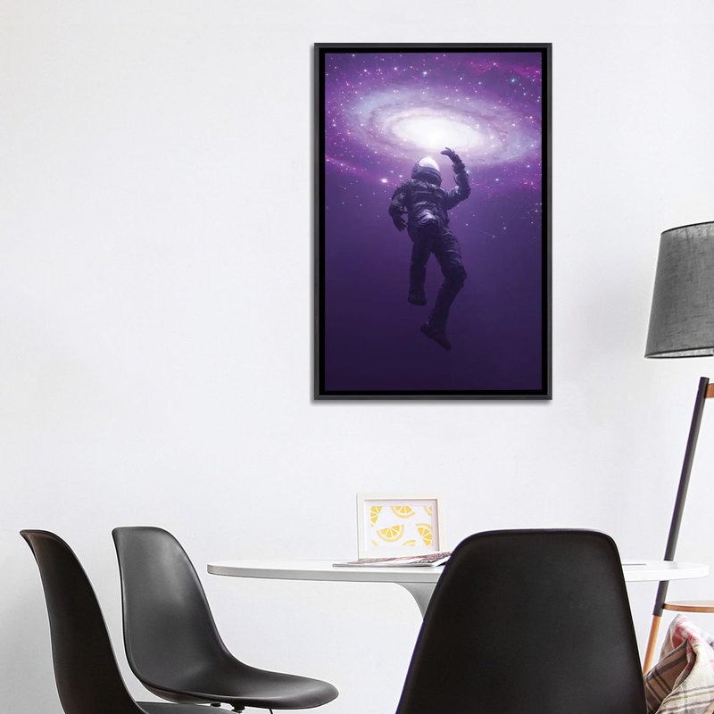 «Reaching You», reproduction d'art murale encadrée, H 40 po x l 26 po, Reproduction encadrée sans passe-partout, Noir patiné
