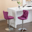 Tabourets de bar pivotants en métal mauve à hauteur réglable avec repose-pieds-129517049
