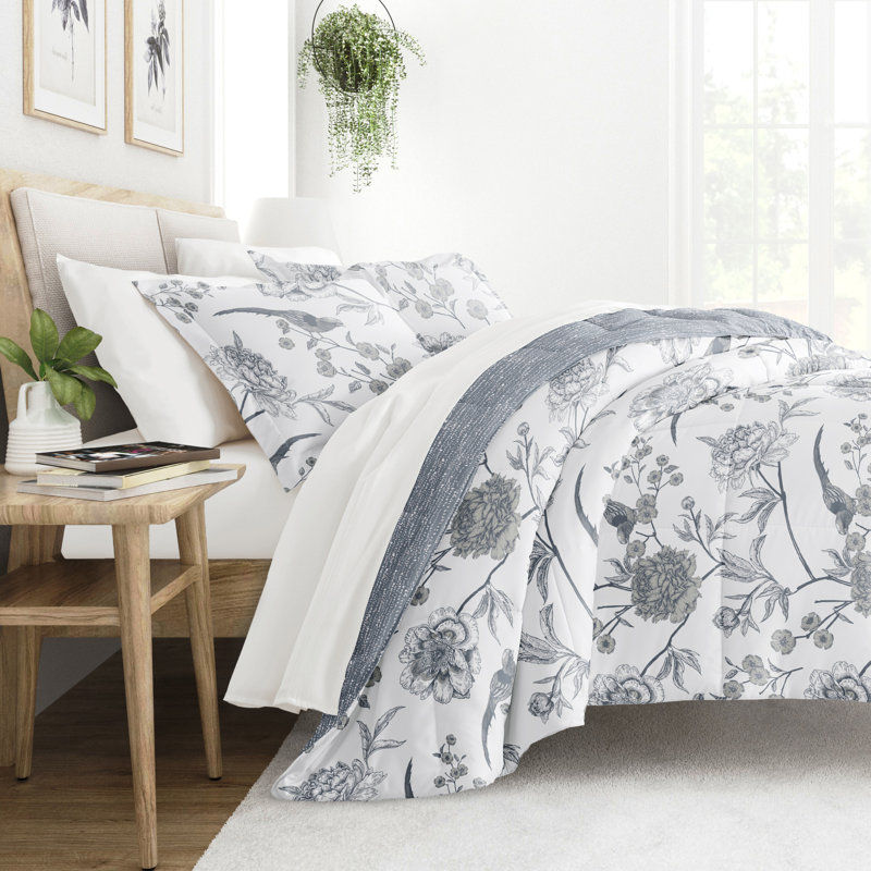 7-Piece Bedding Bundle - Pattern Comforter and Sheet Set, Blue Floral, California King Comforter + 1 Additional Piece