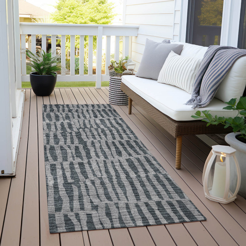 Borman Striped Indoor / Outdoor Rug, Runner 2'3" x 7'6"