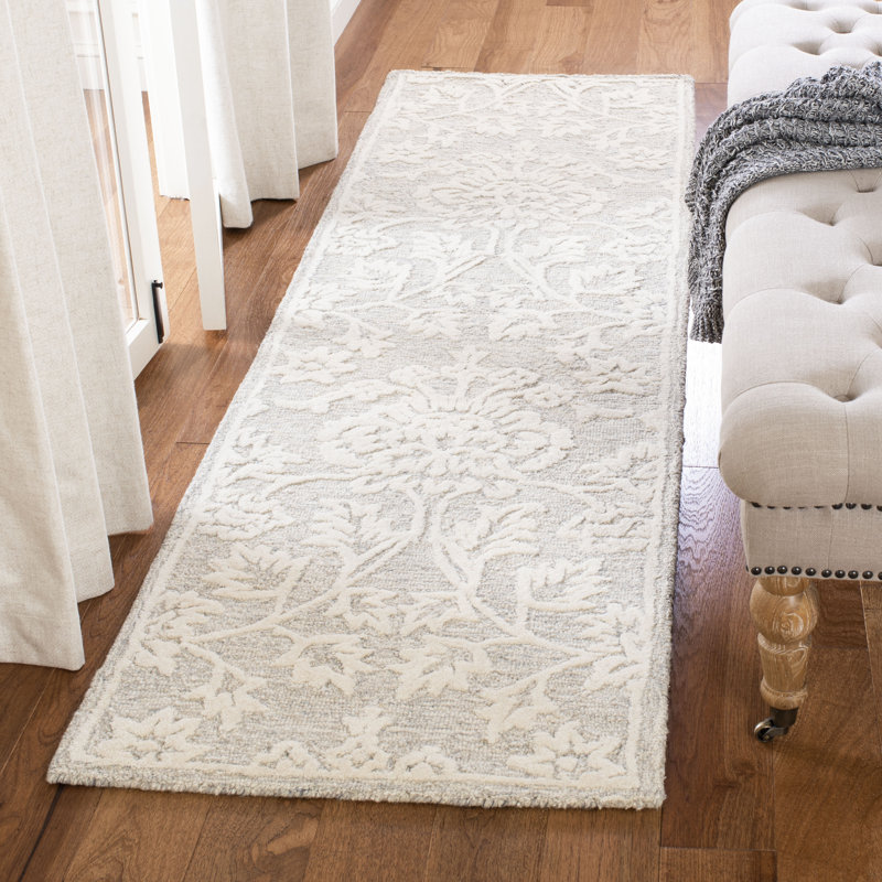 Shoshone Floral Handmade Tufted Wool Beige / Ivory Area Rug, Runner 2'3" x 8'