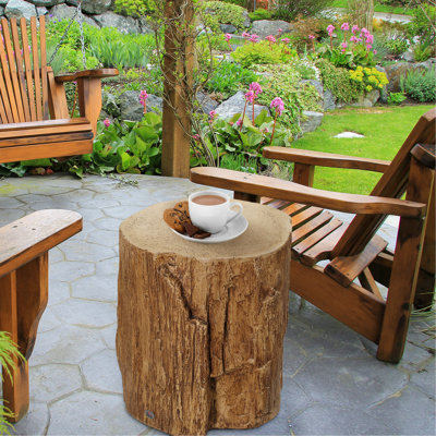 Table d'appoint en béton en forme d'arbre, plateau rond décoratif, effet grain de bois, pour intérieur et extérieur, capacité de 90 kg, forme arrondie, finition naturelle et stable.