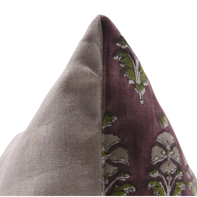Coussin en lin fait à la main à motif artisanal Fab Divine Mormukut - 14 x 36 po, H 36 po x l 14 po