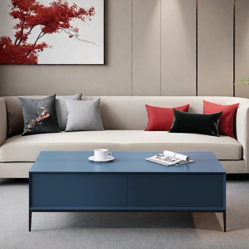 Table basse minimaliste de style italien