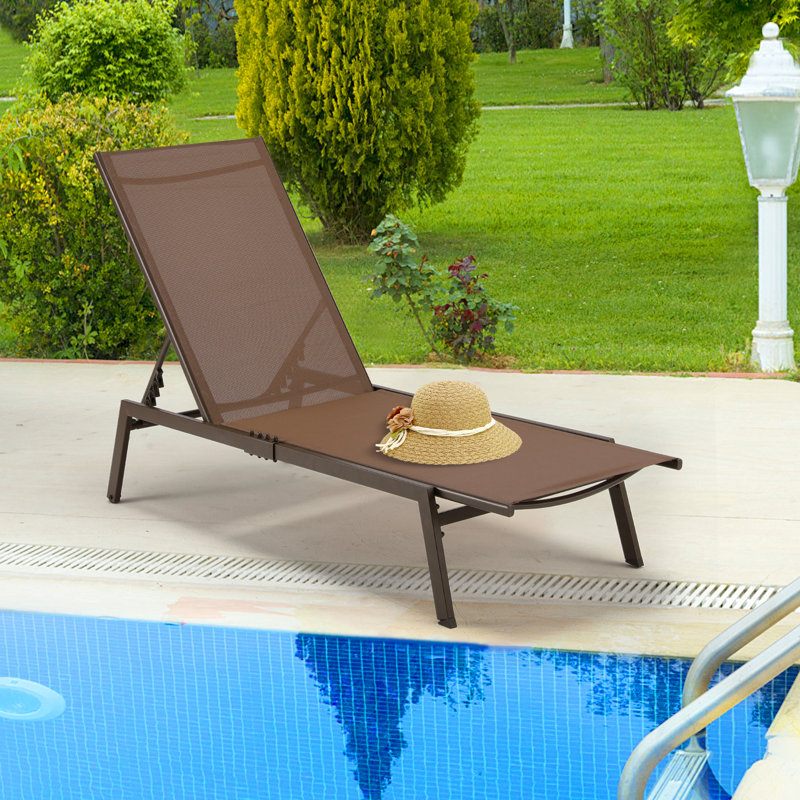 Chaise longue d'extérieur en métal Commings, Brun