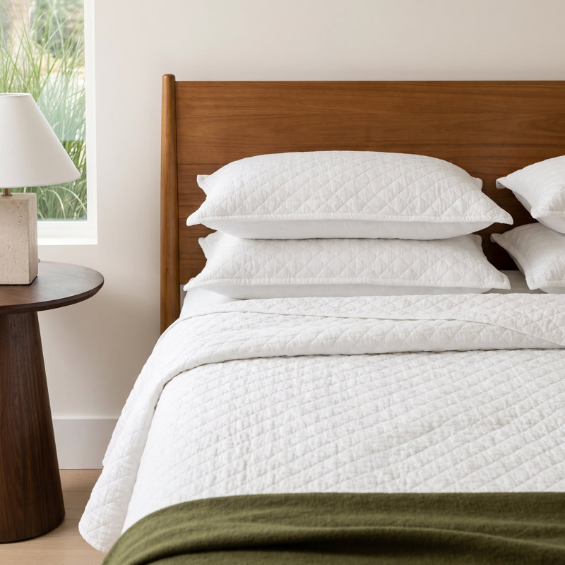 Jeffen Linen Blend Quilt, Full/Queen Quilt, White