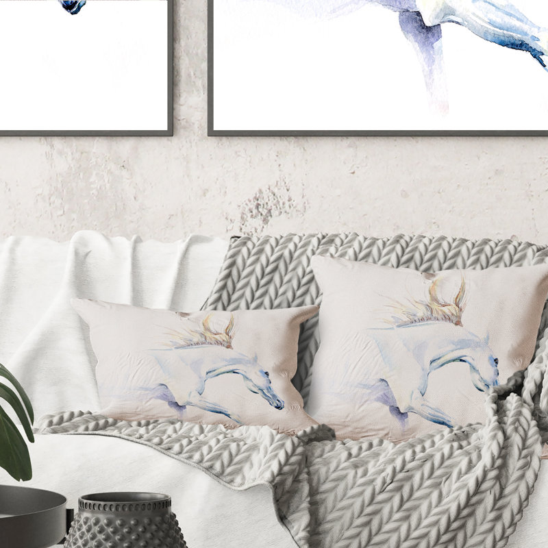 Coussin White Horse In Watercolor - Traditional, 16 po x 16 po