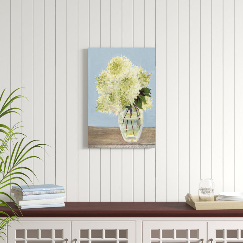 «Hydrangea Vase II», peinture sur toile, H 30 po x l 20 po