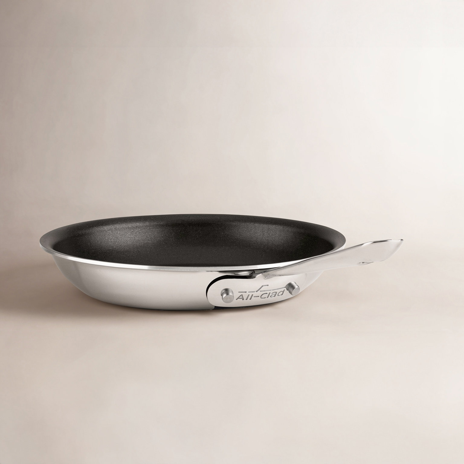 All-Clad D3® Stainless Steel Non-Stick Frying Pan, 8.6"