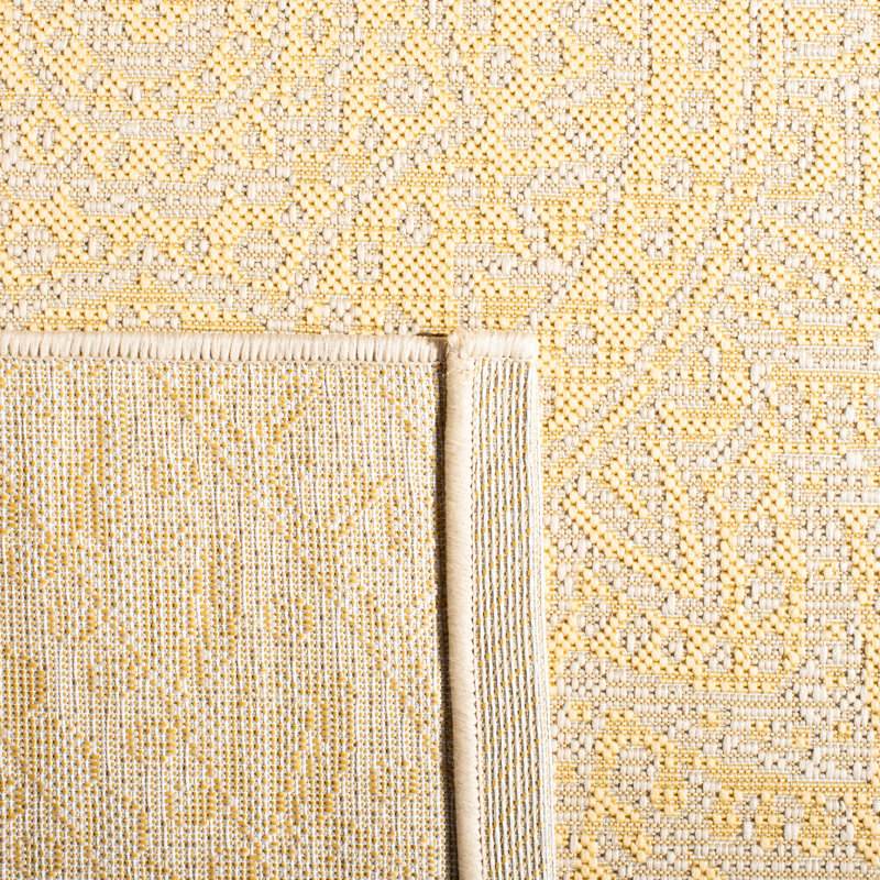 Tapis intérieur / extérieur beige Michalski, Rectangle 2 pi 7 po x 5 pi