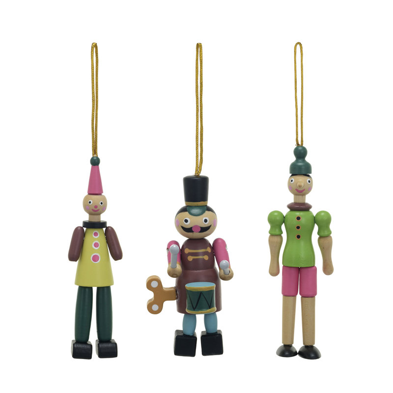 Ornements décoratifs en bois