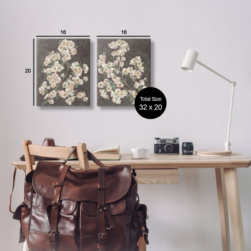 Ensemble de 2 impressions sur toile, "Branches de fleurs sur bourgogne", design par June Erica Vess, H 16 po x l 40 po