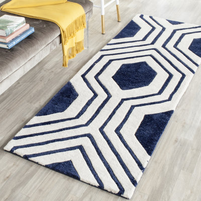 Deedie Hand Tufted Wool Geometric Rug