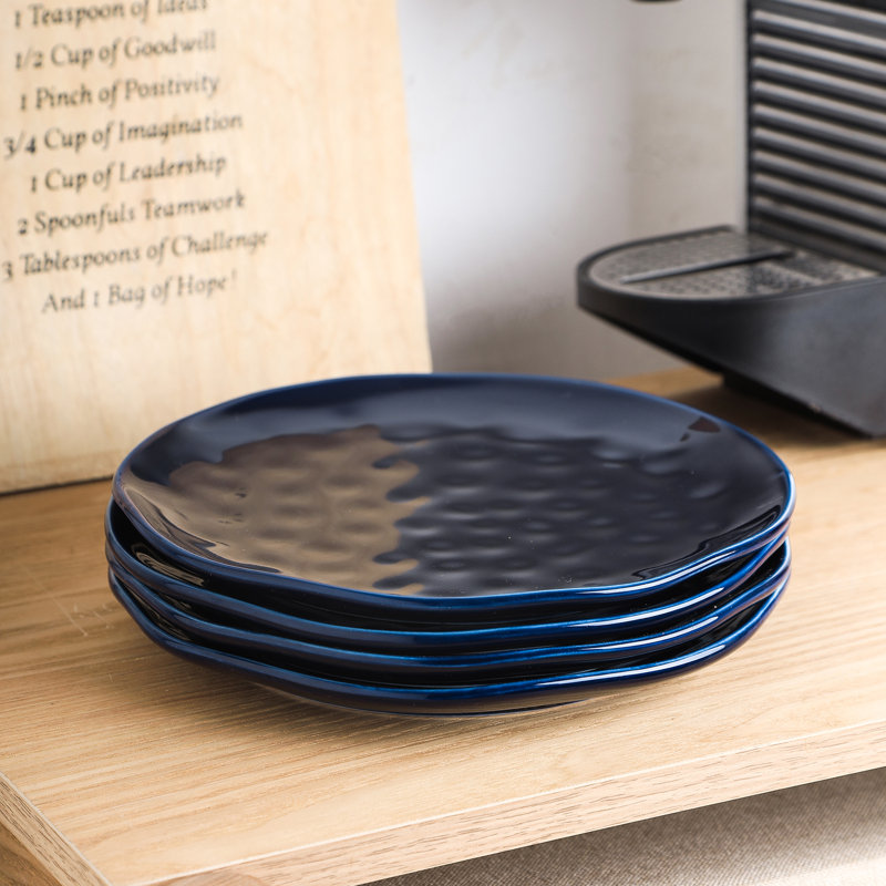 Navy Blue Porcelain 24-Piece Dinnerware Set with Textured Accent