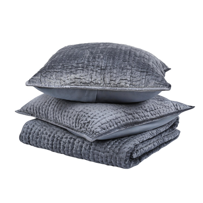 Velvet Quilt, Sea Fog Blue, Queen Quilt
