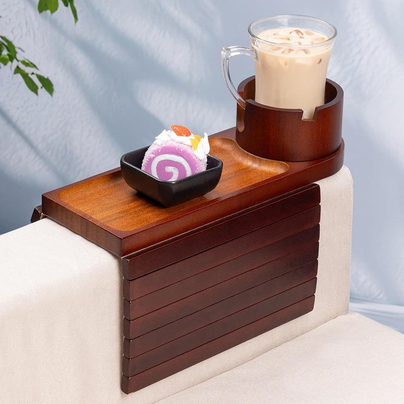 La table en bambou porte-gobelet-canapé s'adapte à la plupart des canapés, le plateau 3-en-1 pour les boissons, le téléphone, la télécommande et les collations, la table avec accoudoirs et le porte-gobelet à 360 ° pour téléphone (noyer)