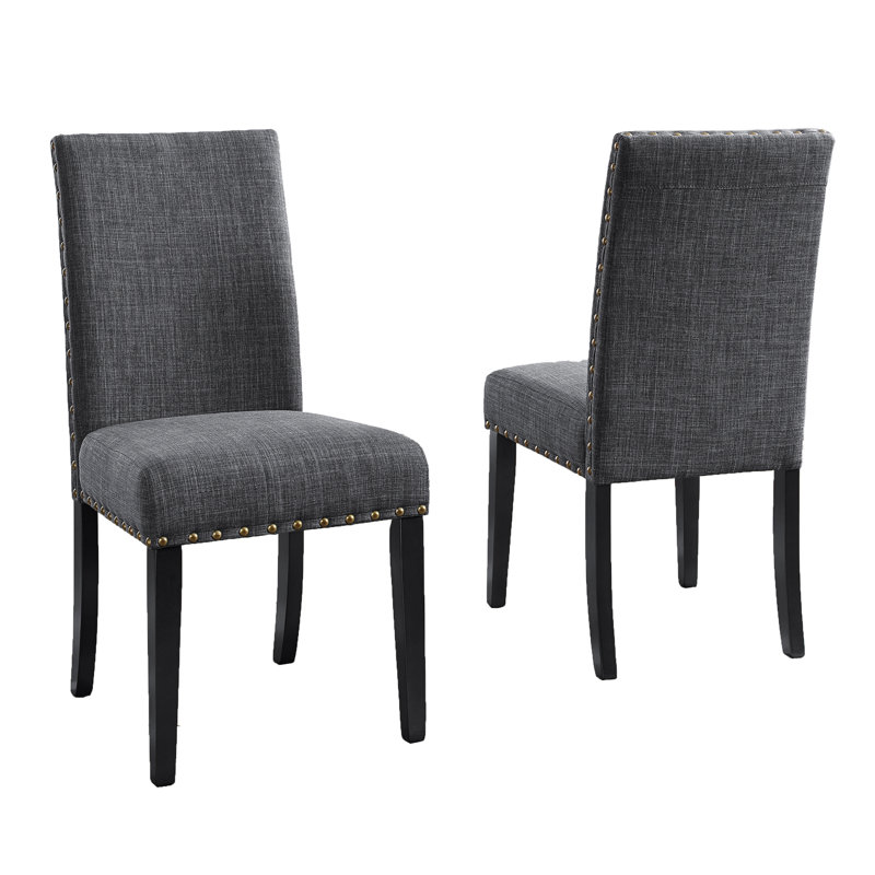 Chaises de salle à manger en tissu Biony avec garniture cloutée, sièges élégants et confortables pour les salles à manger modernes