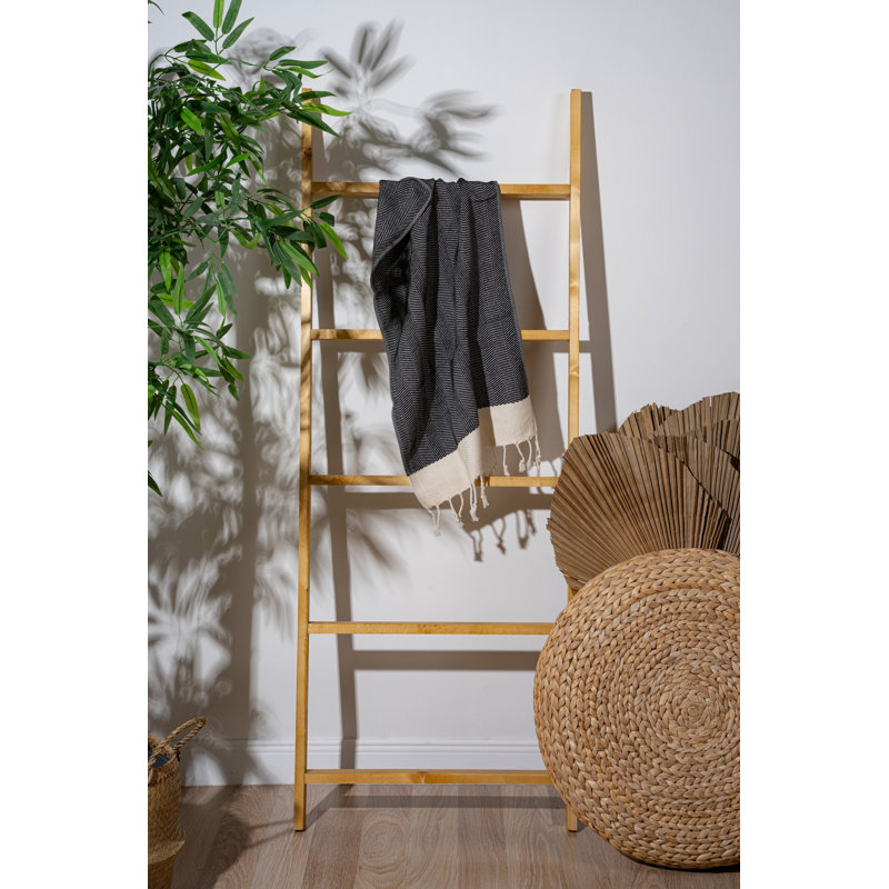 Premium Hand Towel, Black, 15.7 x 39.4 inches | 90% Cotton, 10% Polyester, 310 g/m² | Machine Washable at 86°F | Soft, Absorbent, and Durable | Perfect for Bathroom, Gym, or Spa Use, Luxurious Feel
