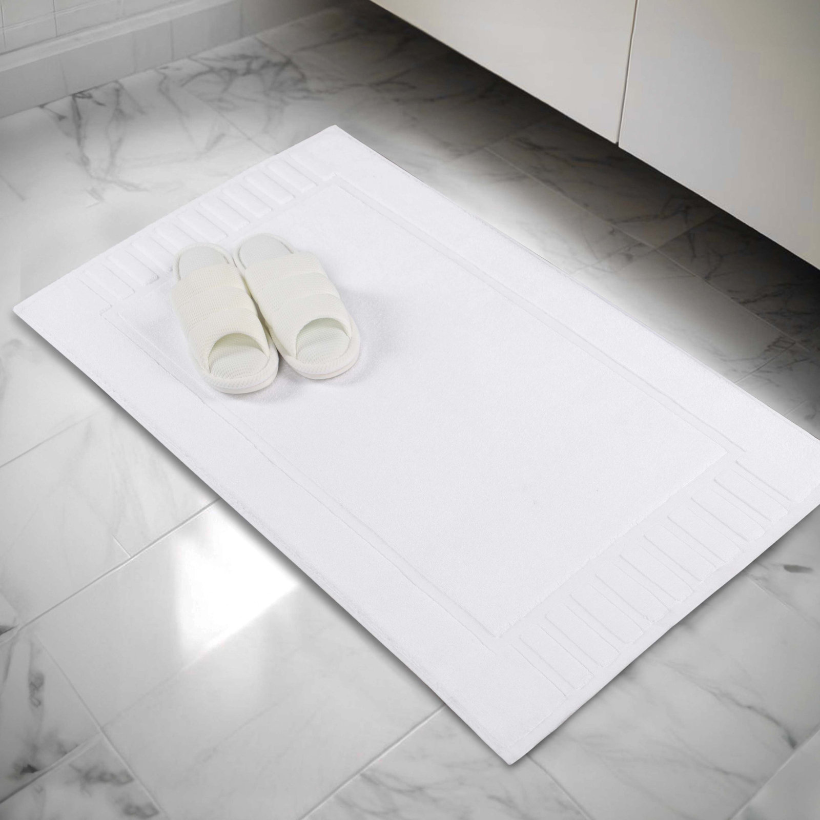 Pardue Cotton Bath Mat, White, Geometric