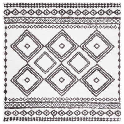 Ailie Performance Southwestern Rug