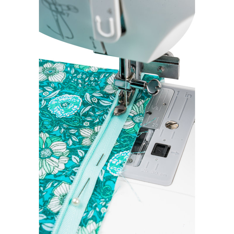 Épingles à tête perlée 200 carats Singer ProSeries ™ de Singer avec couvercle à coussin à épingles