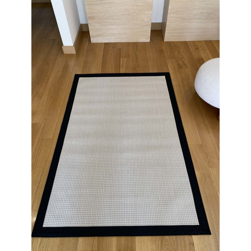 Tapis Olalla, Rectangle 3 pi 11 po x 5 pi 11 po