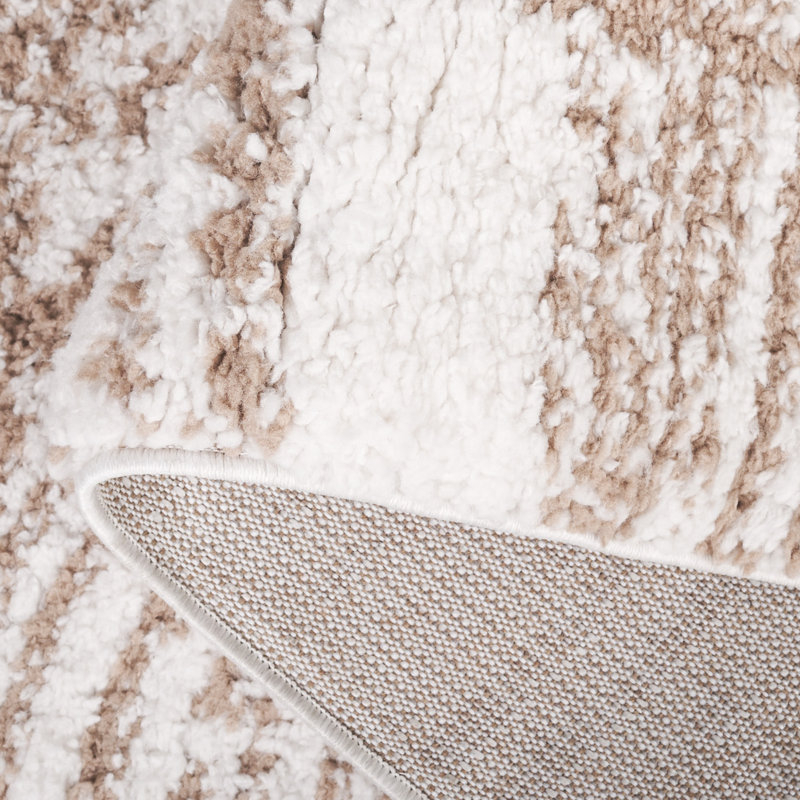 Tapis beige à poils longs en polyester Arbella, Rectangle 5 pi 3 po x 7 pi 6 po