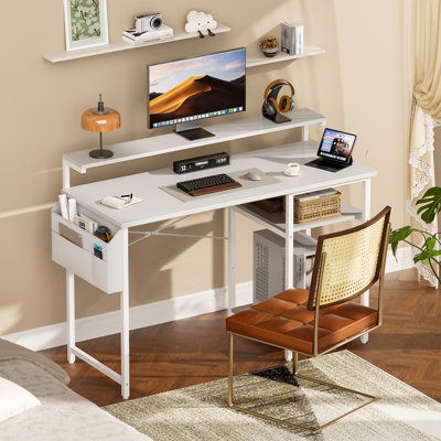 Bureau d'ordinateur de 47 po avec lumière DEL, table de bureau avec support pour moniteur pour la maison et le bureau, bureau d'angle avec grand sac de rangement et tablette de rangement à hauteur ajustable, télétravailleur, blanc