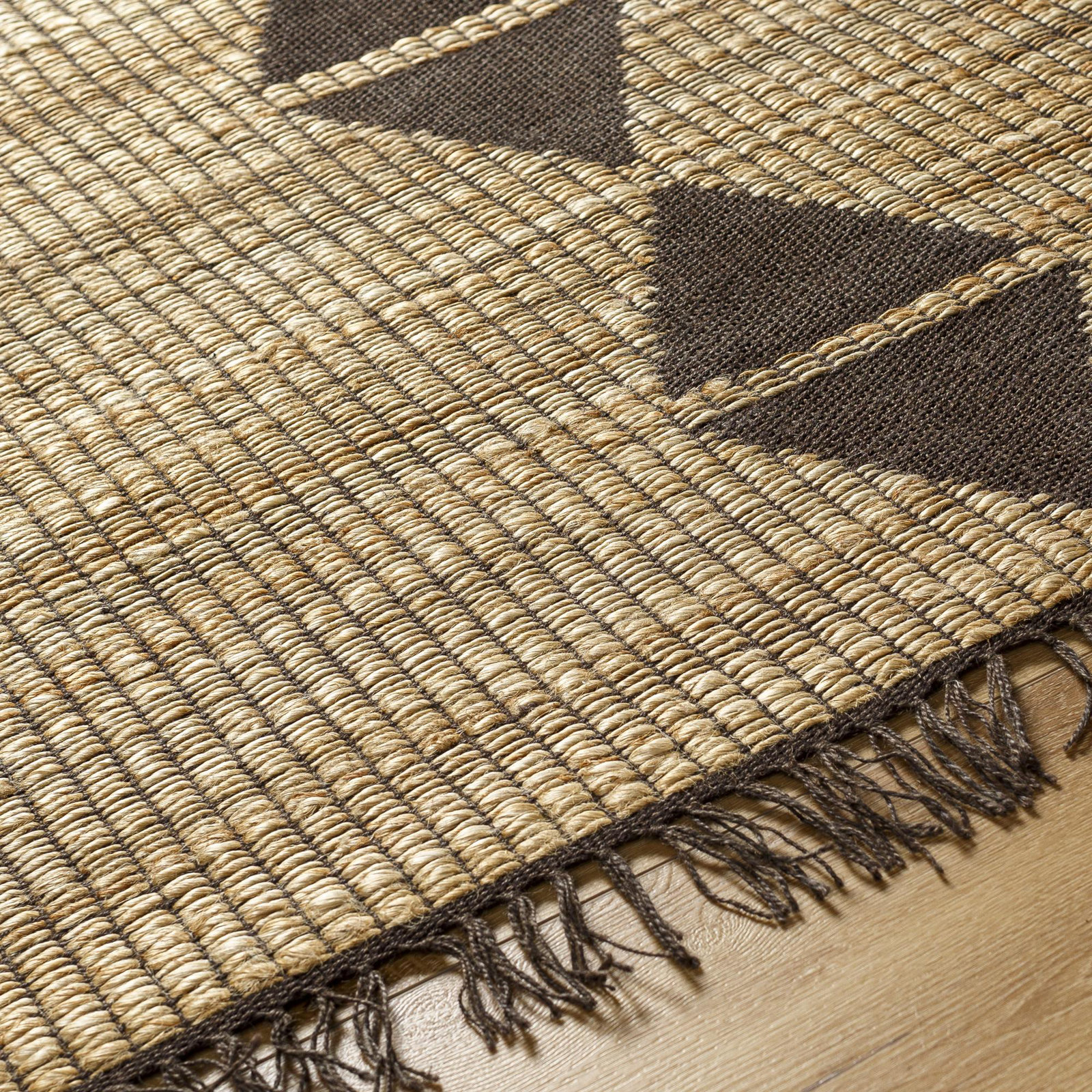 Dulcie Handmade Jute / Sisal Brown Rug, Rectangle 2'3" x 3'9"