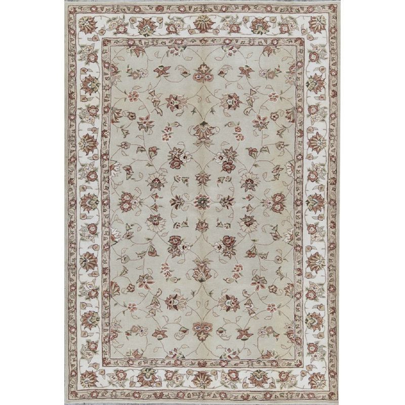 Tapis vert clair et ivoire noué à la main de haute qualité