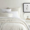 Parisienne Velvet Quilt