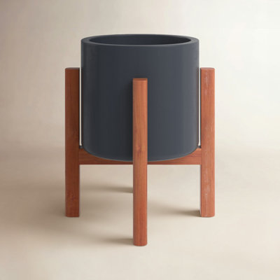 Finnegan 10" Pot Planter