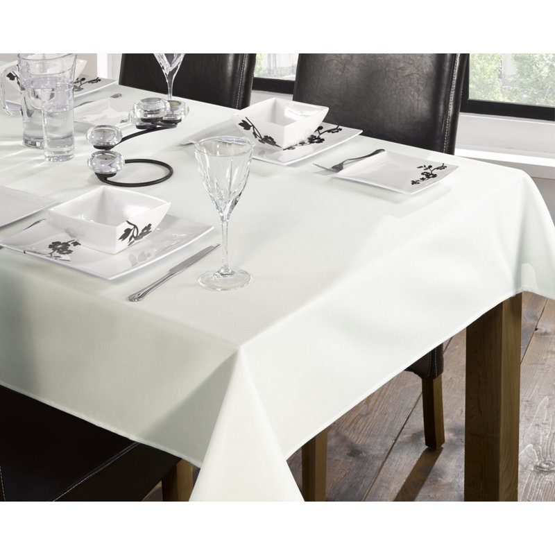 Horsham Tablecloth, Cream