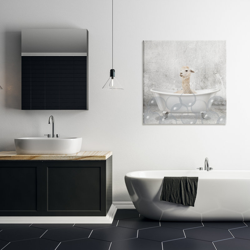 «Baby Llama Bath Time», reproduction d'impression, H 30 po x l 30 po