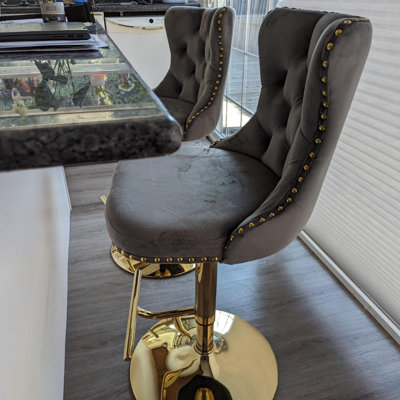 Modern Upholstered Gold Swivel Velvet Bar Stools (Set of 6)