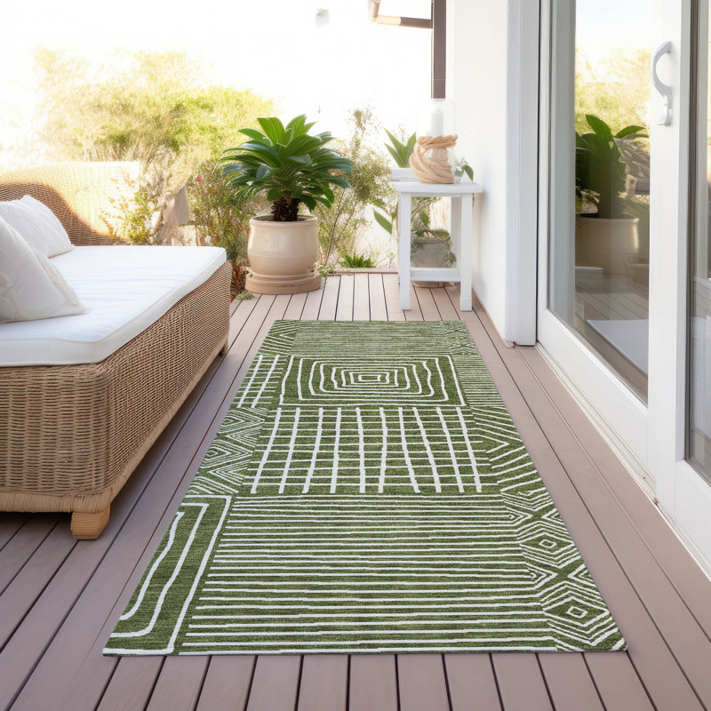 Tapis intérieur / extérieur vert Junia , 2 pi 3 po x 7 pi 6 po