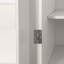 Garde-manger avec portes et tablettes