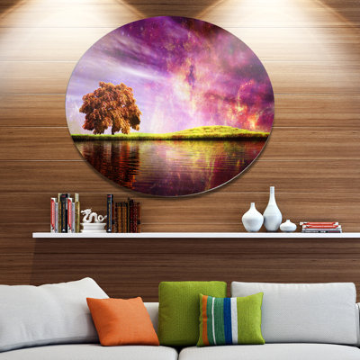 Nuit magique avec art graphique de nuages colorés