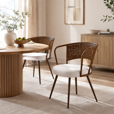 Ensemble de 2 chaises de salle à manger à oreilles en canne brun foncé avec siège rembourré en mousse et pieds en métal réglables et antidérapants