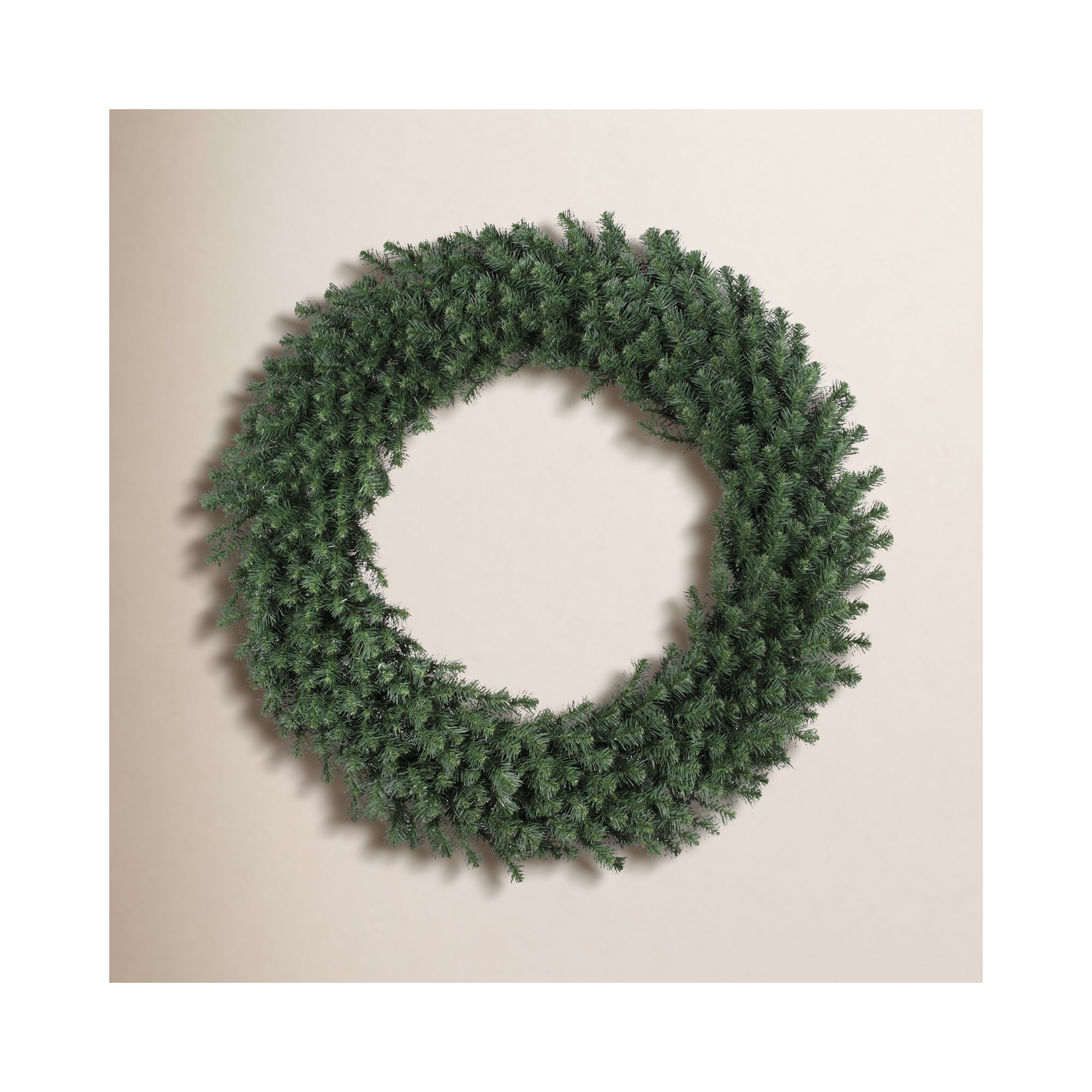 Artificial Douglas Fir Wreath Unlit, 42" H