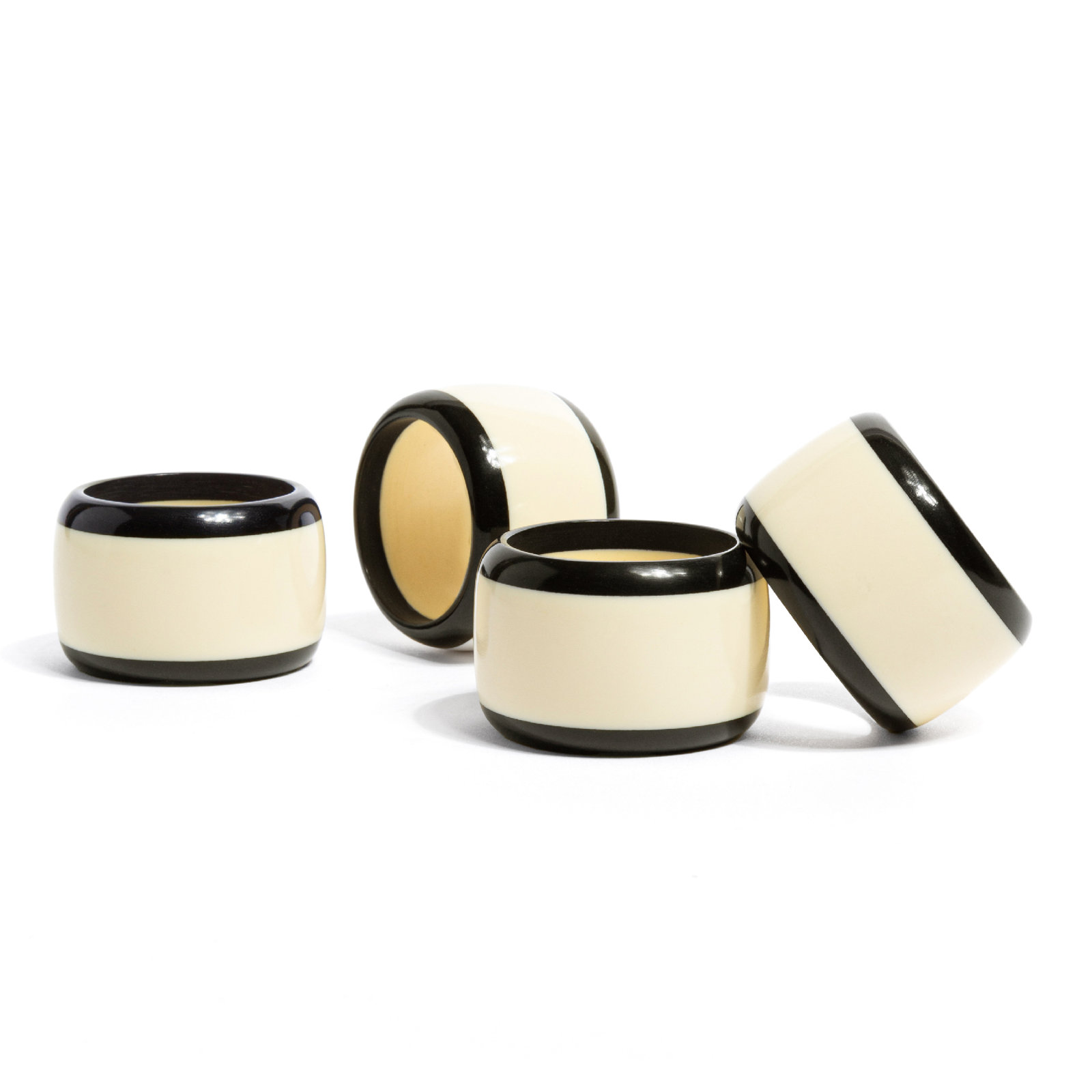 Over and Back Resin Napkin Ring Set
