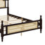 Lit en bois de pin avec tête et pied de lit en rotin-489757541-489757563