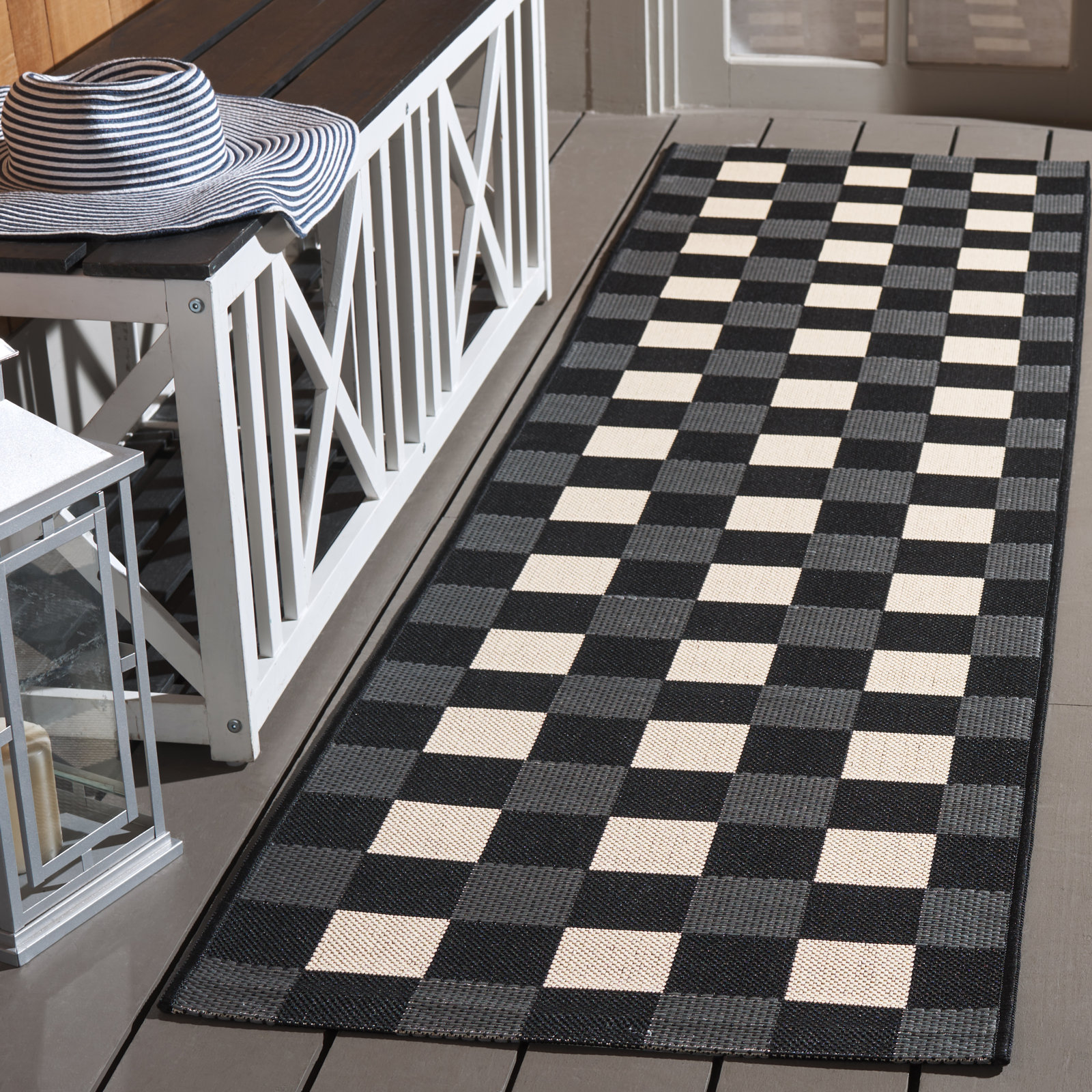 Mererid Geometric Outdoor Rug, Runner 2'3" x 8'