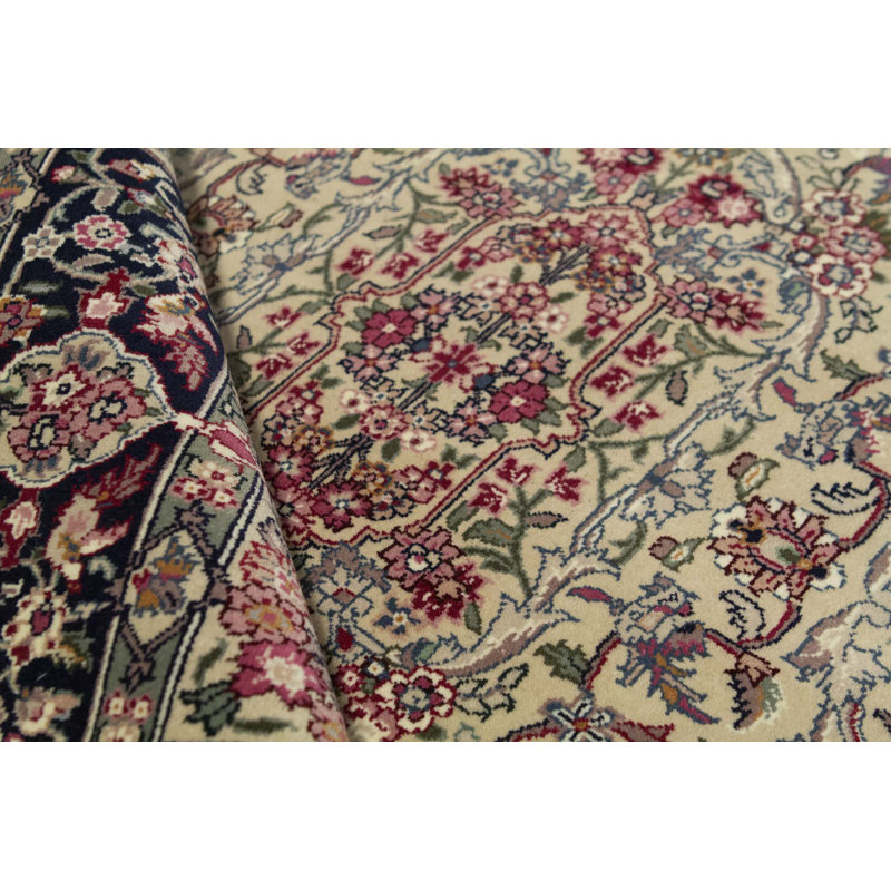 Princess Wool Oriental Area Rug