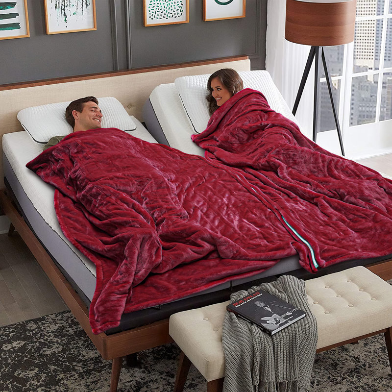 Plain Weave / Muslin Heated Blanket, Red