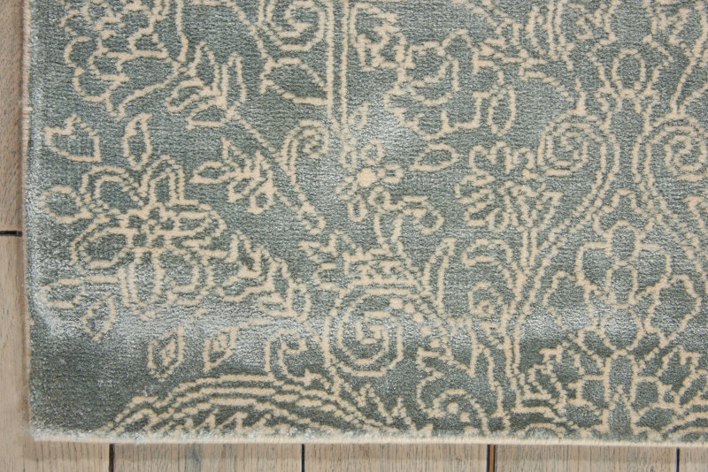 Platine Floral Area Rug in Marine/Beige, Rectangle 7'6" x 10'6"