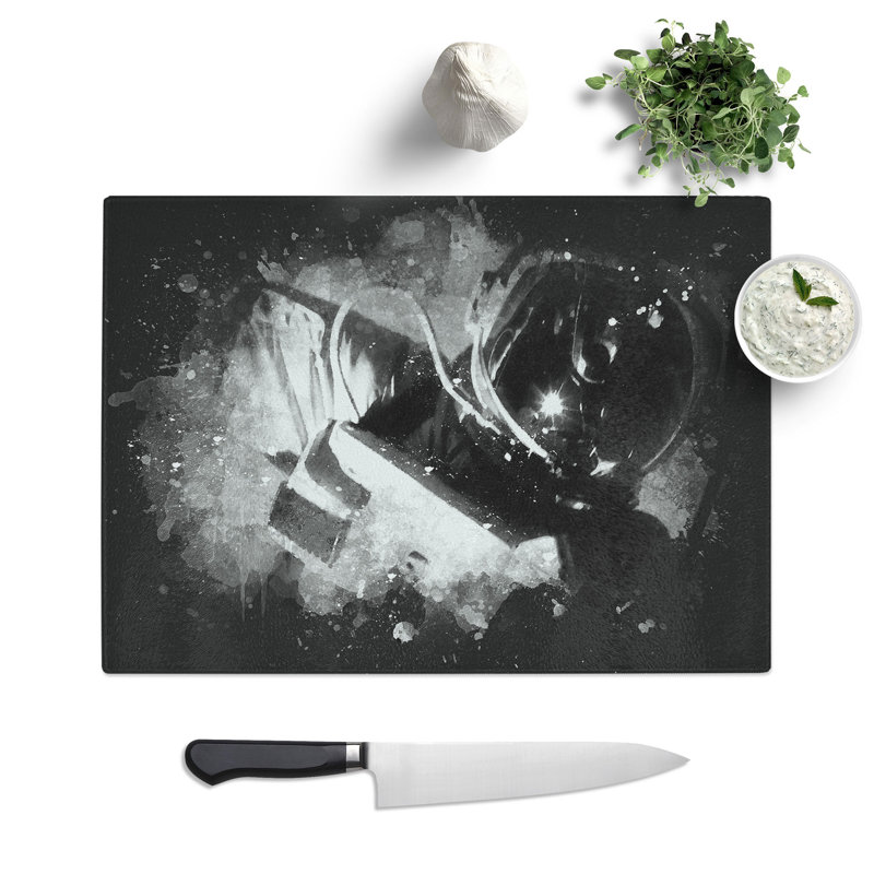 Tempered Glass an Astronaut in Zero Gravity Paint Splash Chopping Board, 28.5 cm x 39 cm