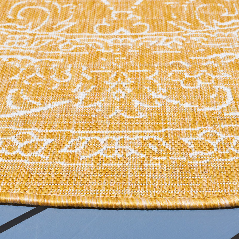 Tapis oriental d'intérieur / extérieur Cyrina Performance, Ivory/Gold, Rond 6 pi 7 po