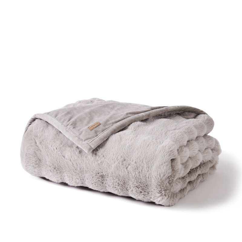 Jeté en fausse fourrure Ridgeline, Taupe, L 90 po x l 80 po