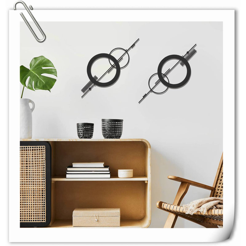 Wall Decor on Metal